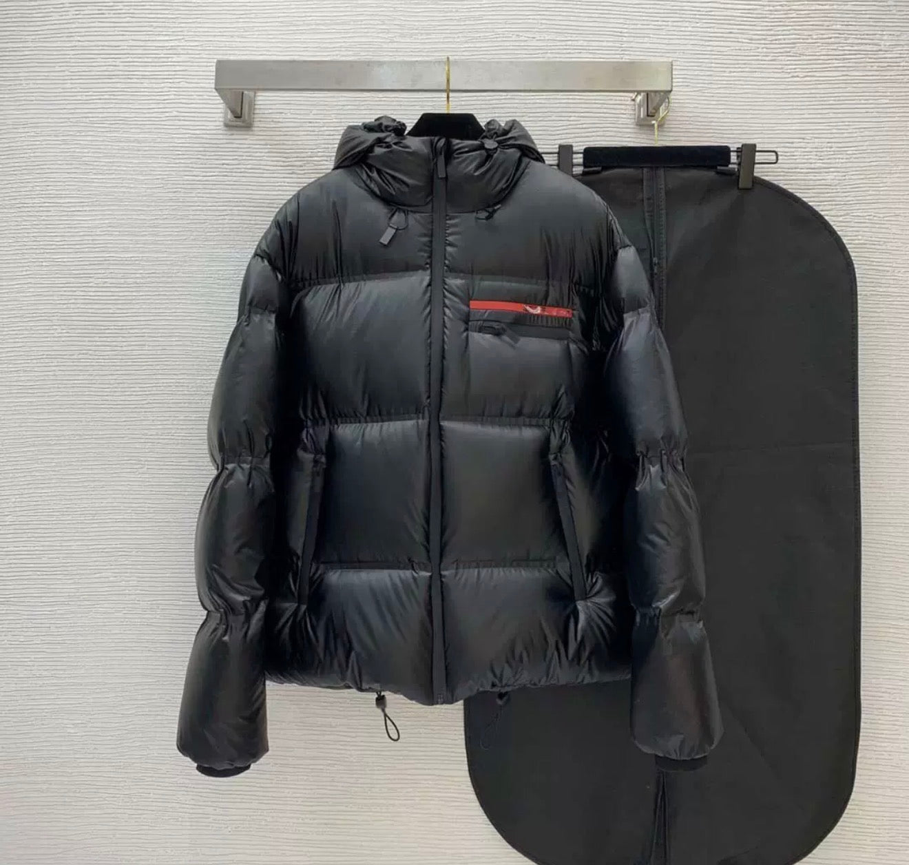 SHINY PUFFER JACKET