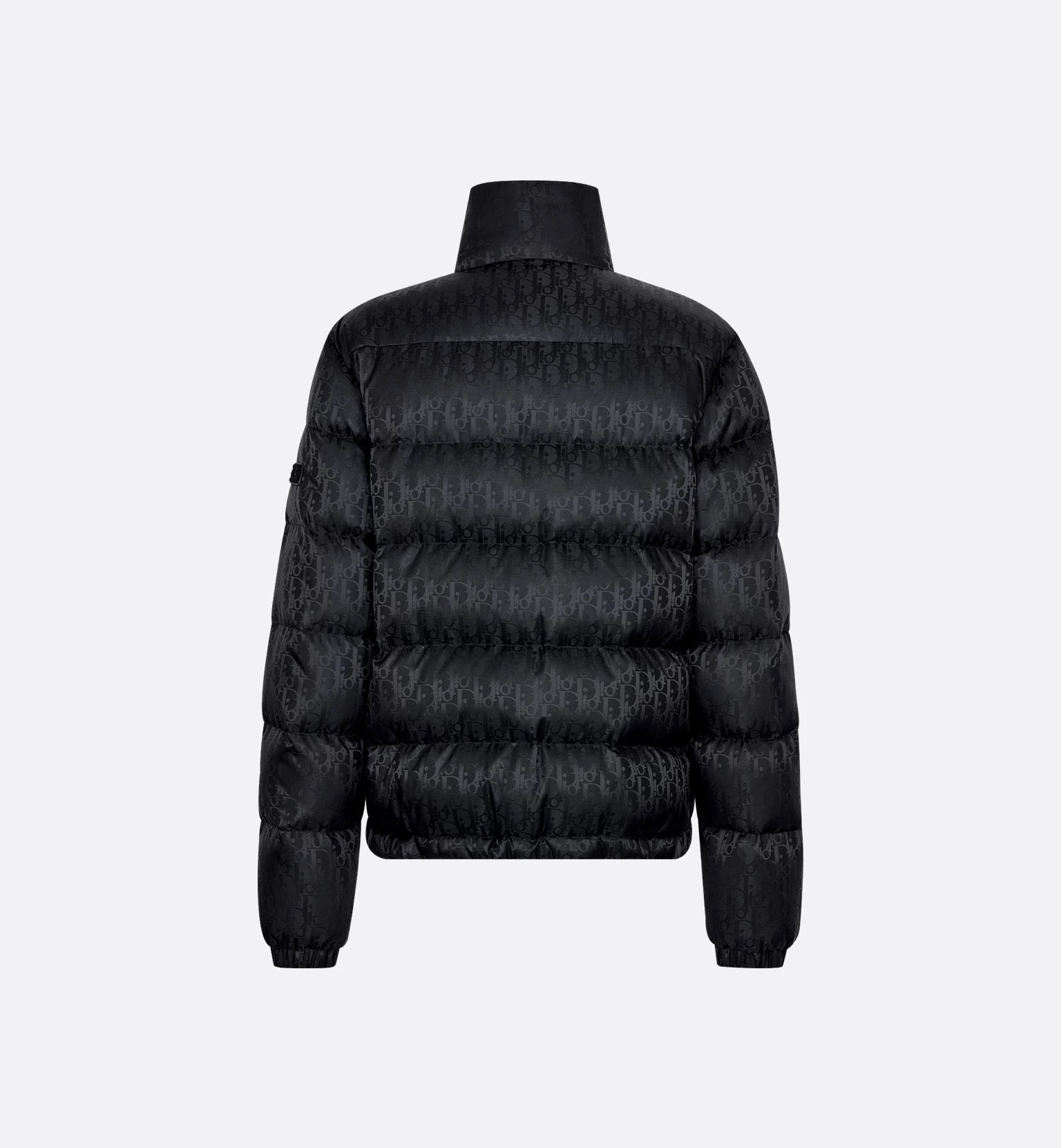 "D" Oblique Puffer Schwarz