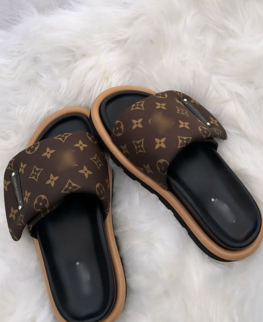 PILLOW MULES BROWN
